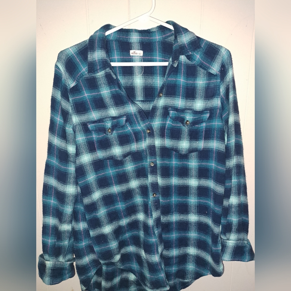 Womens Hollister flannel shirt. Size small